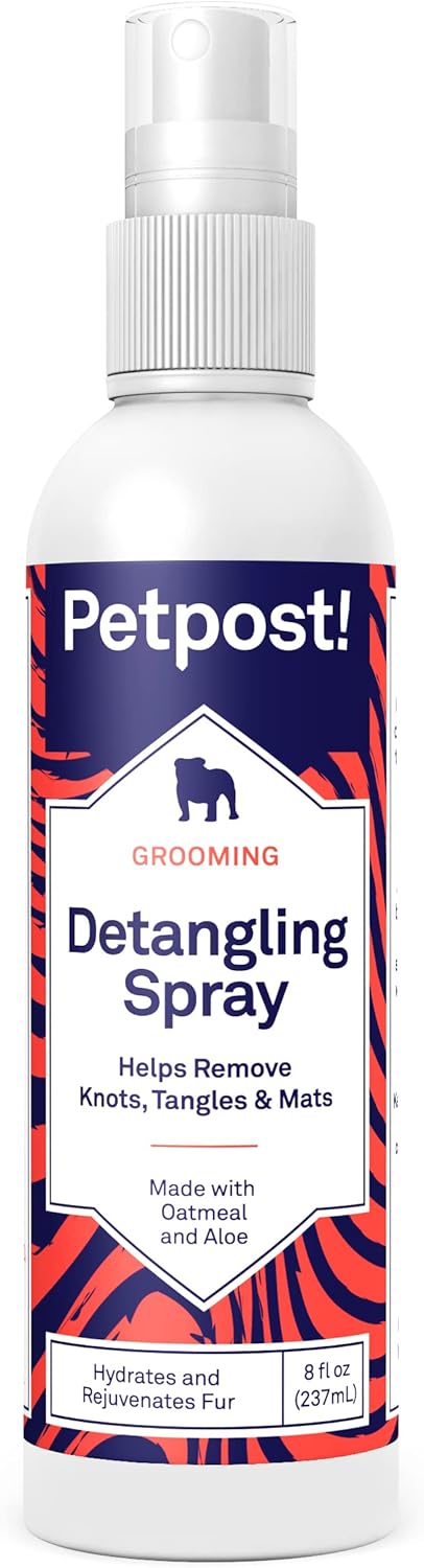 Petpost | Detangling Spray for Dogs with Knots, Mats & Tangles - Naturally Rejuvenating Dog Hair Detangler for Healthier, Shinier, Stronger Fur - Oatmeal, Aloe, and Vitamin E Formula 8 oz.