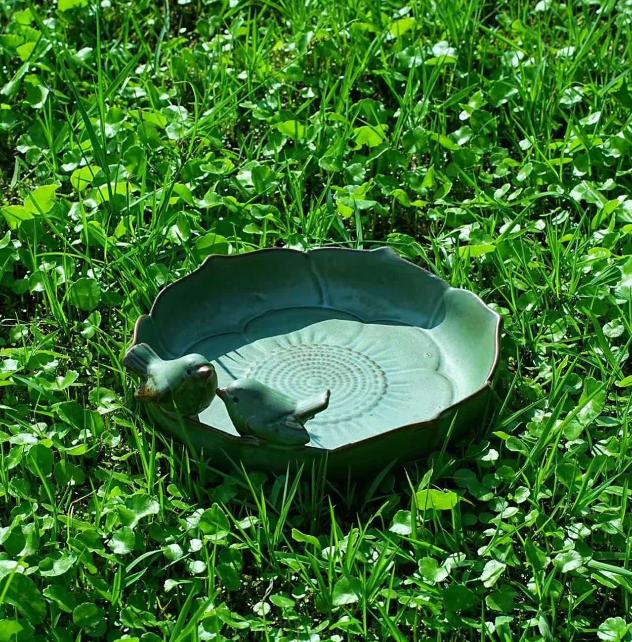 Ceramic Bird Bath for Outside, Resin Birdbath Bowl with Vintage Ornament,Ground Feeders Bird Bath Feeding Bowl for Outdoors, Garden Deck, Balcony,Yard, Lawn.